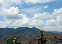 mineradora de terras raras