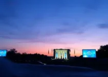 A onda azul e o crepúsculo do Foro