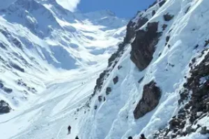 avalanche no Nepal
