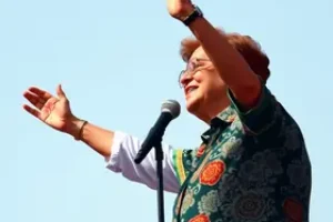 Lula tem 10 pontos de vantagem