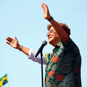 Lula tem 10 pontos de vantagem
