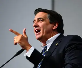 Flávio Bolsonaro oposição